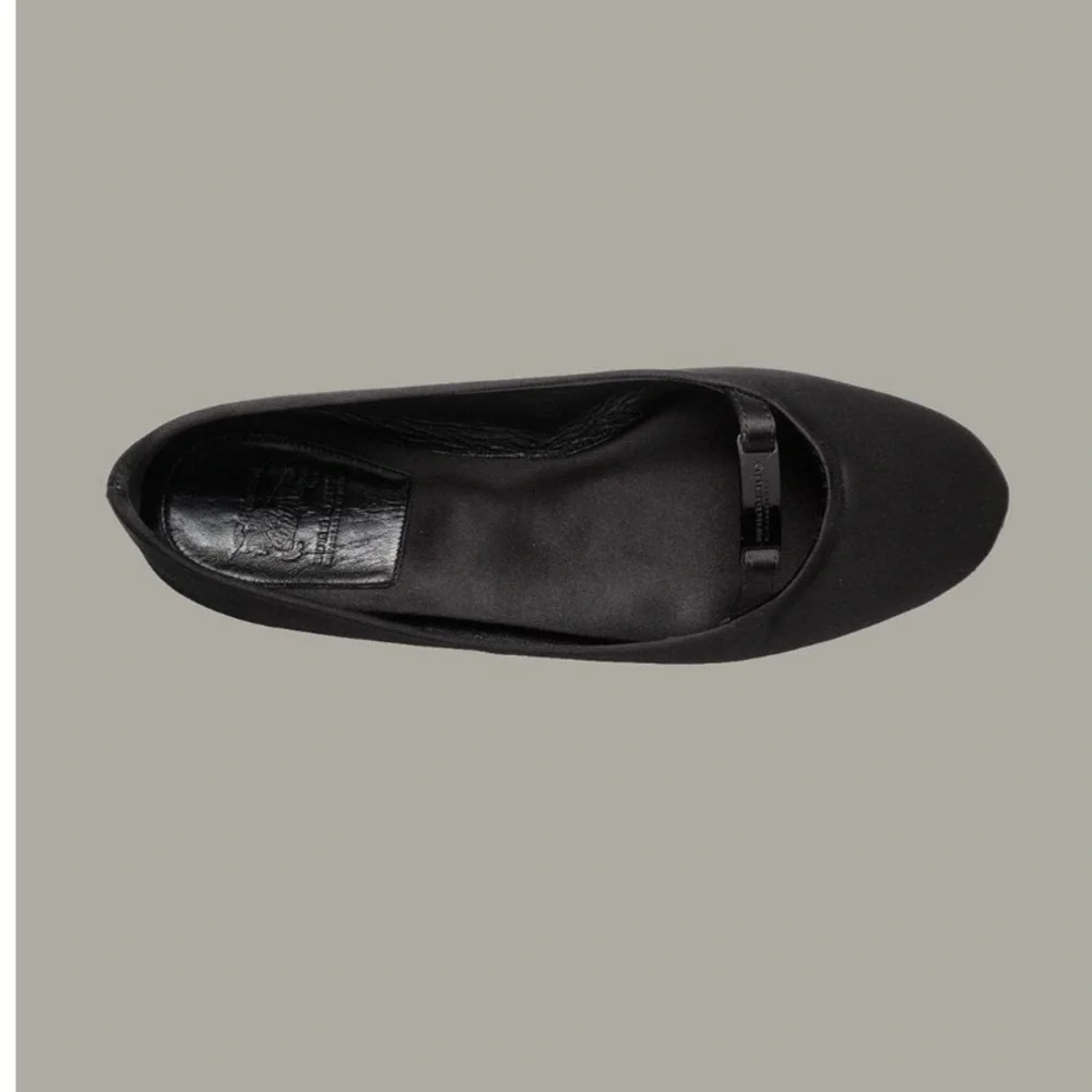 Burberry Satin Slipper - Picture 3 of 7
